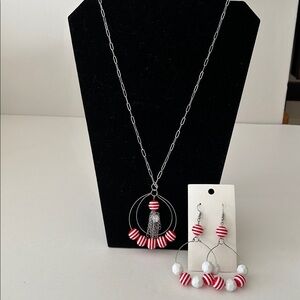 Fashion jewelry necklace earrings and bracelet set